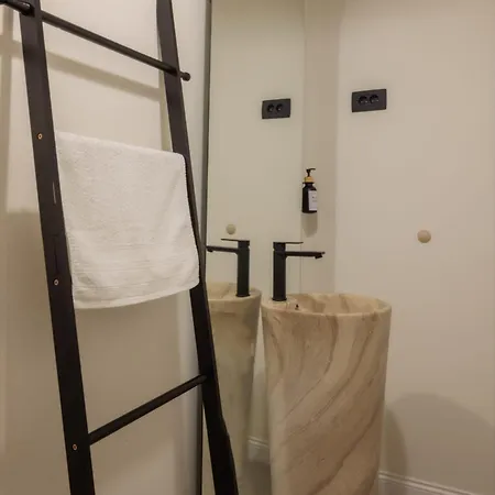 Вилла Sea Song Ткон