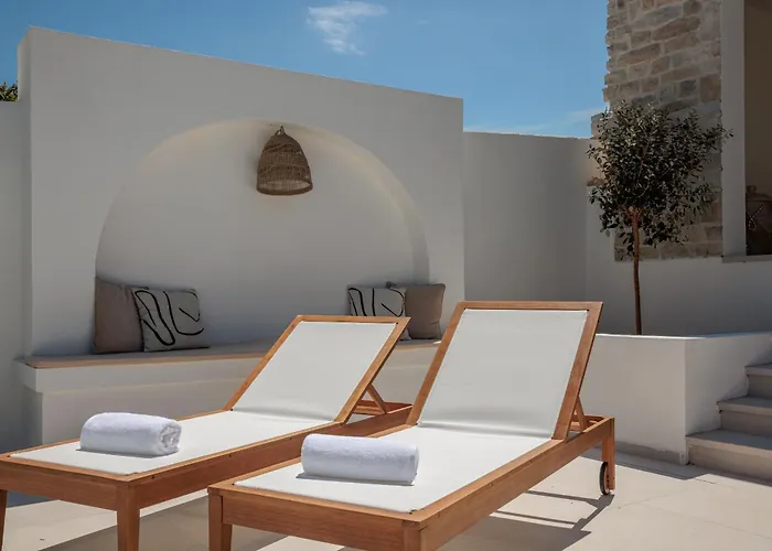 Sea Song Villa *